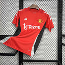 CAMISA DO MANCHESTER UNITED 24/25 VERMELHO E PRETO